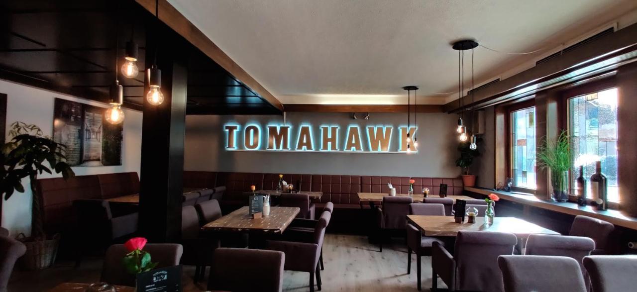 Hotel Restaurant Tomahawk بيرسبرون المظهر الخارجي الصورة